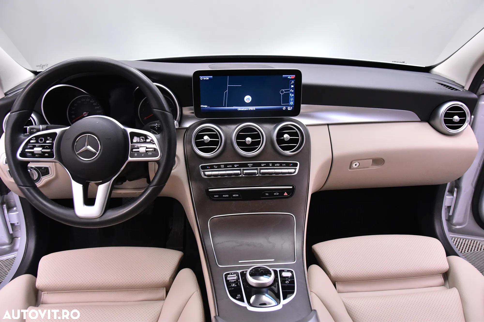 Mercedes-Benz C 300 de - 9