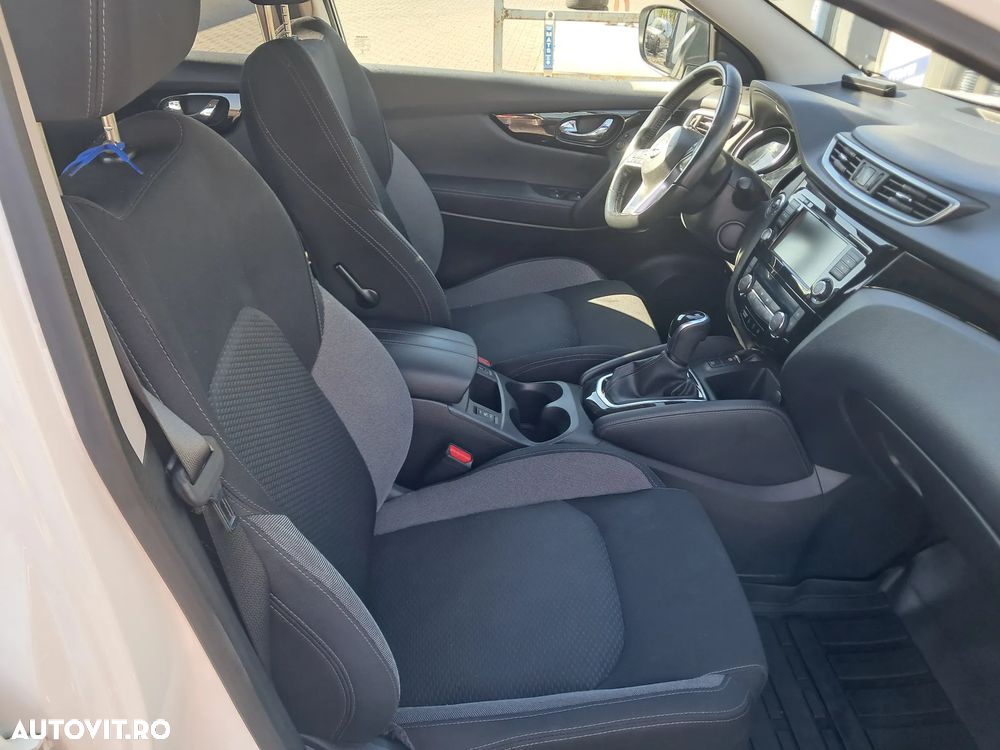 Nissan Qashqai 1.3 157CP 2WD DCT N-Connecta - 15