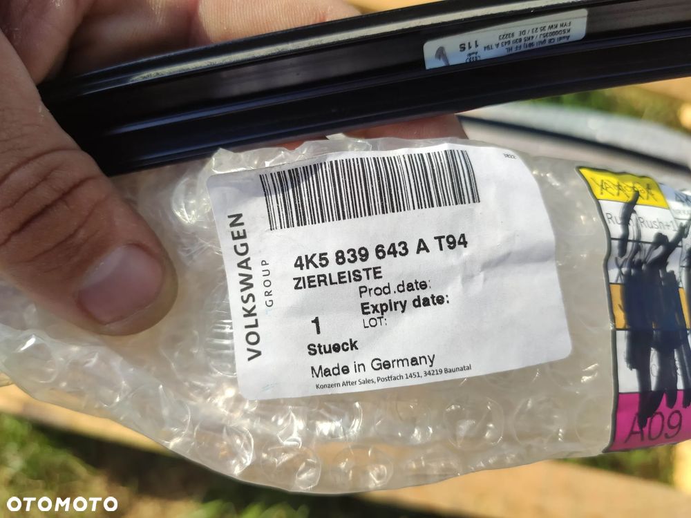 WG Listwa Drzwi Lewy Prawy Tył Piano Audi A6 4K C8 Black ORG - 3