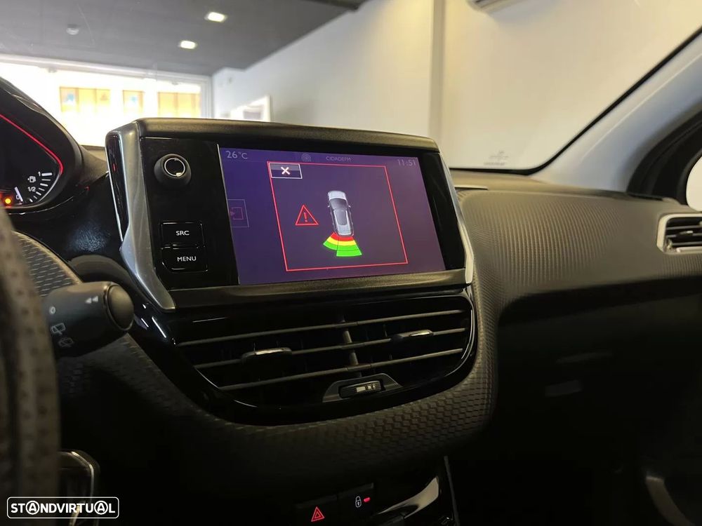 Peugeot 2008 1.2 PureTech GT Line - 20