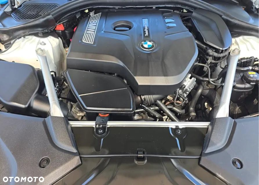 BMW Seria 5 530i M Sport Edition - 13