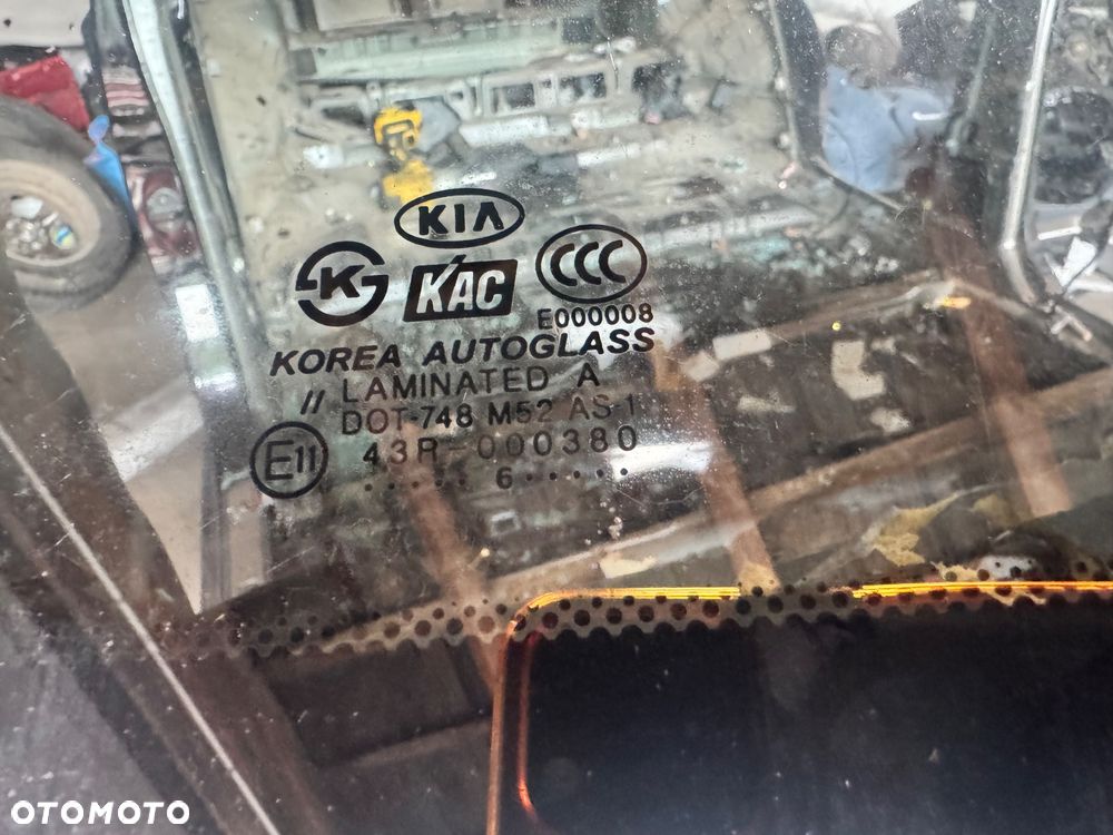 KIA SPORTAGE II 04-10 SZYBA PRZEDNIA CZOŁOWA GRZANA ORGINAL - 2