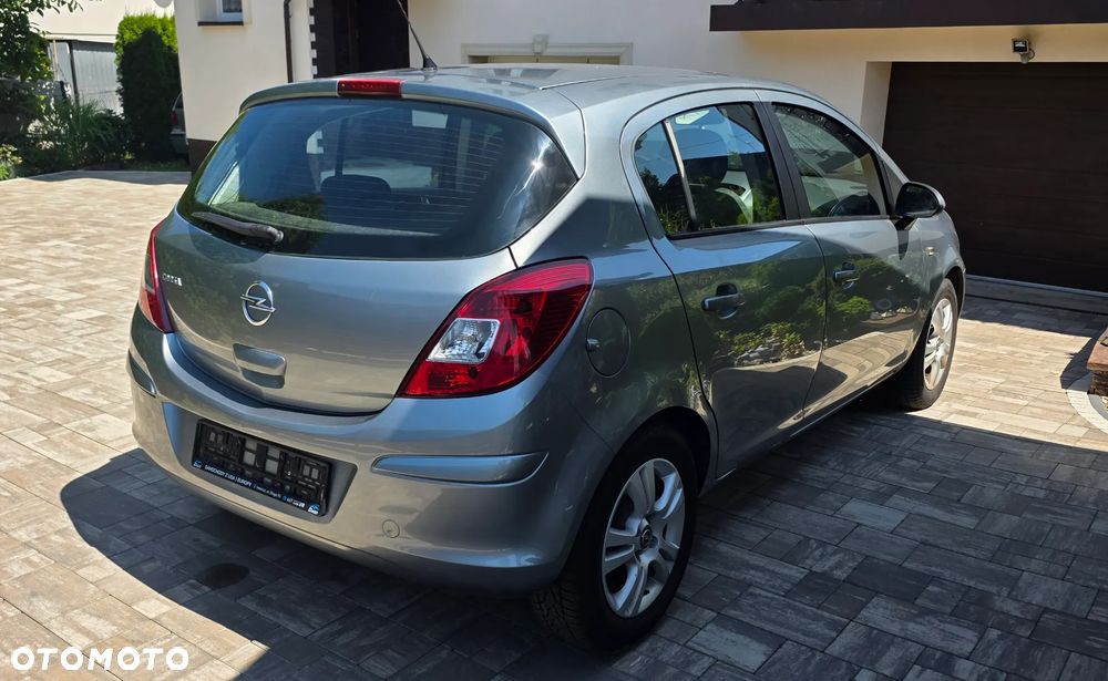 Opel Corsa - 3