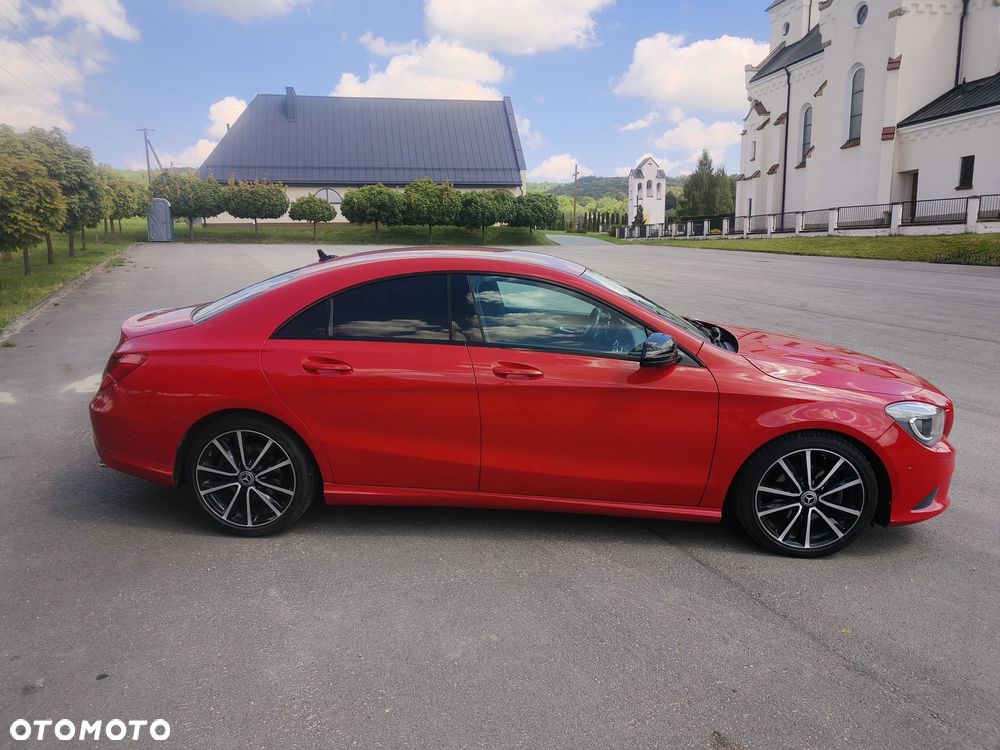 Mercedes-Benz CLA 180 - 6