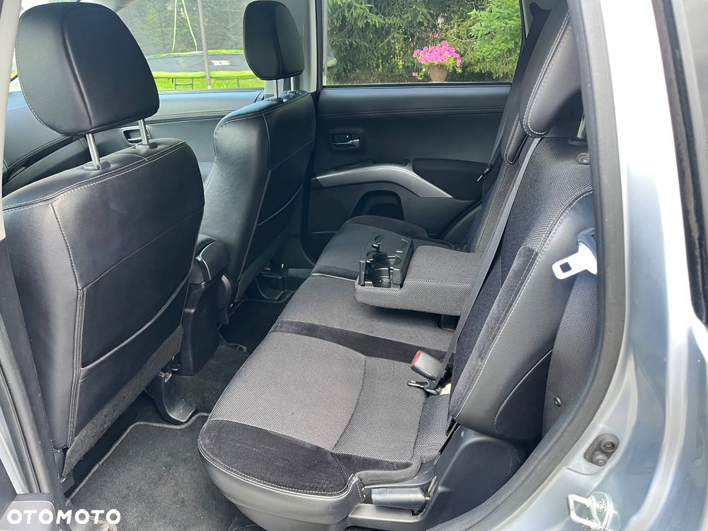 Mitsubishi Outlander 2.0 2WD - 13