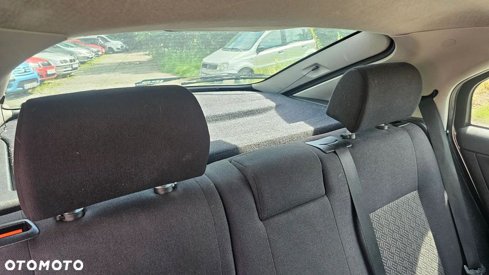 Ford Mondeo 2.0 TDCI Trend X - 13