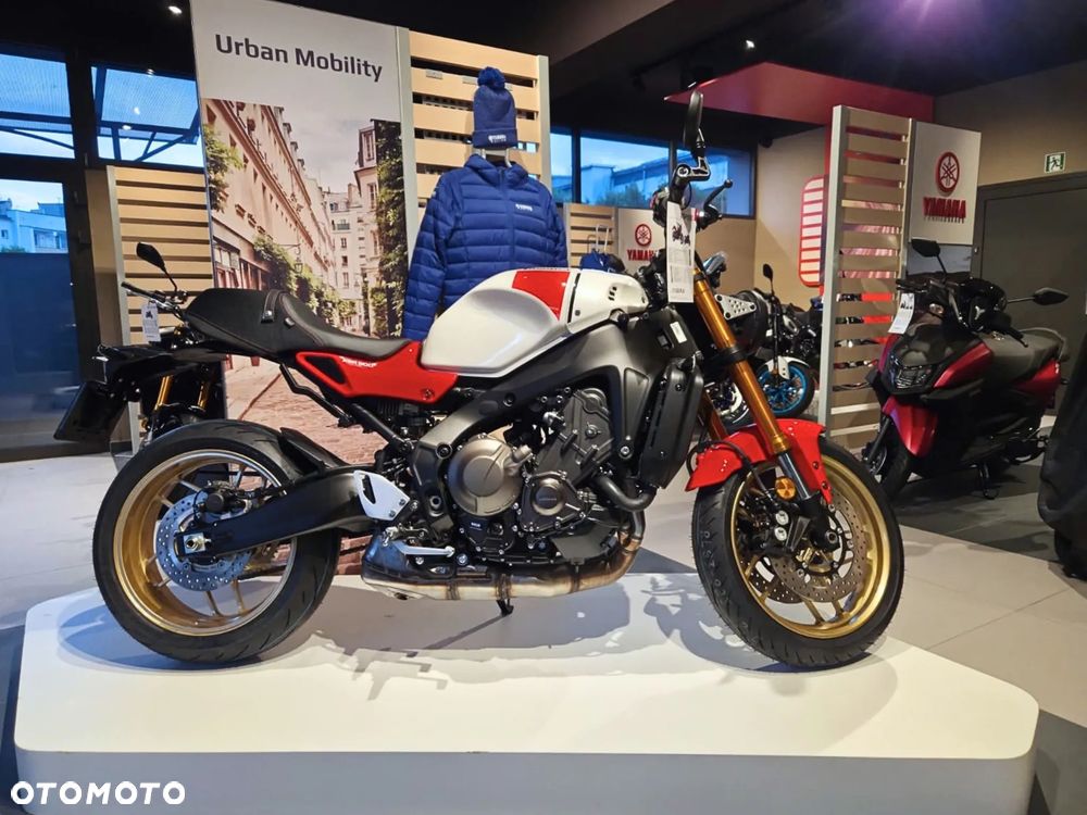 Yamaha XSR - 13