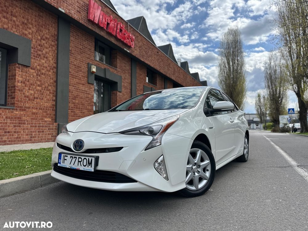 Toyota Prius 1.8 Dual VVT-i Sol+ - 7