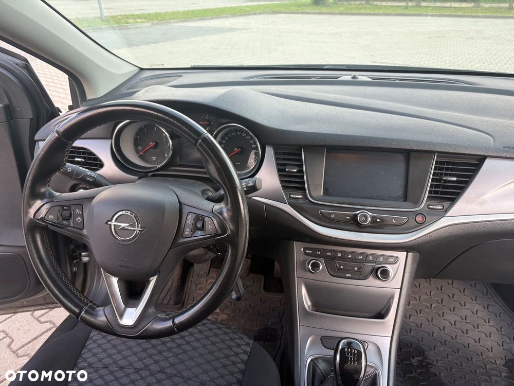 Opel Astra 1.6 CDTI Enjoy S&S - 8