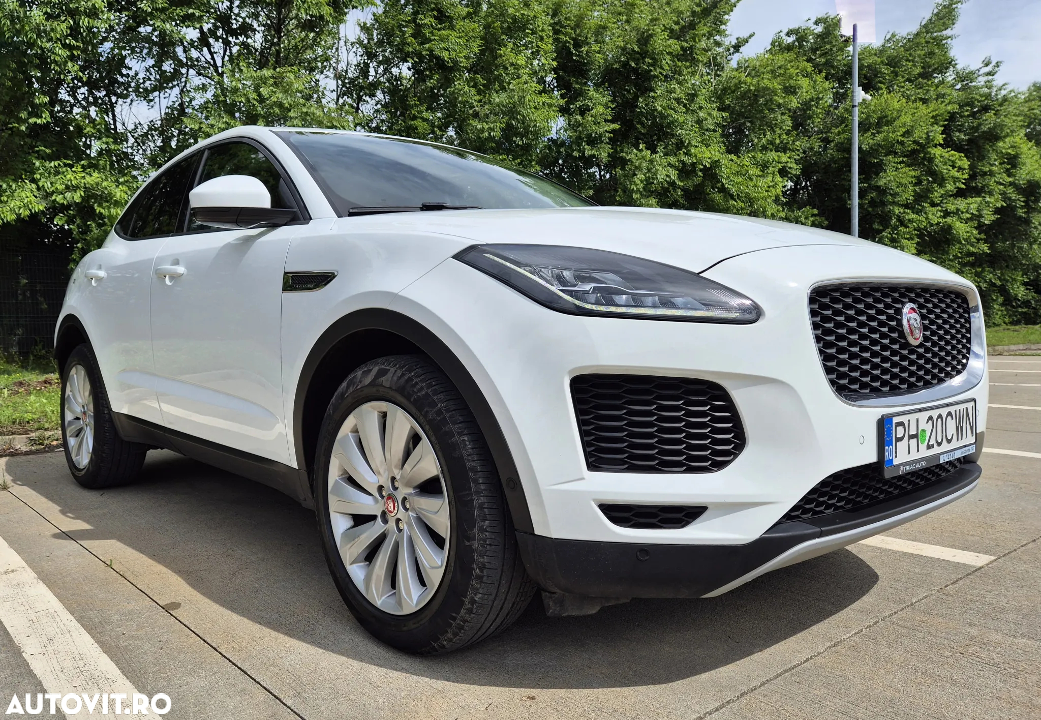 Jaguar E-Pace D150 AWD SE - 6