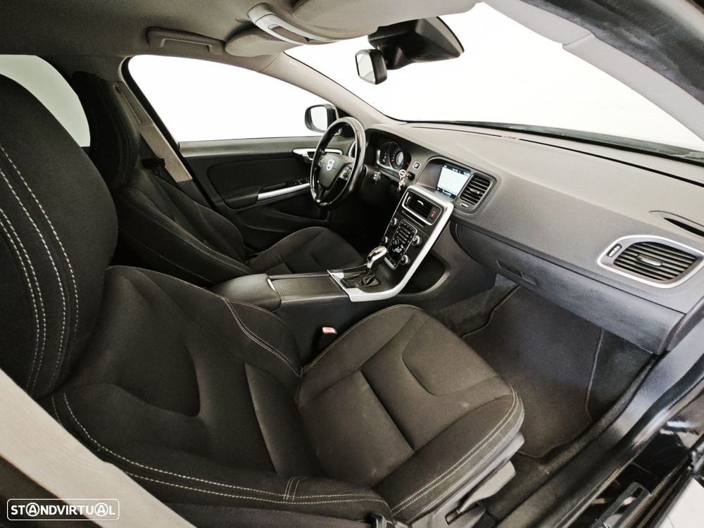 Volvo V60 D2 Geartronic Powershift Edition - 42