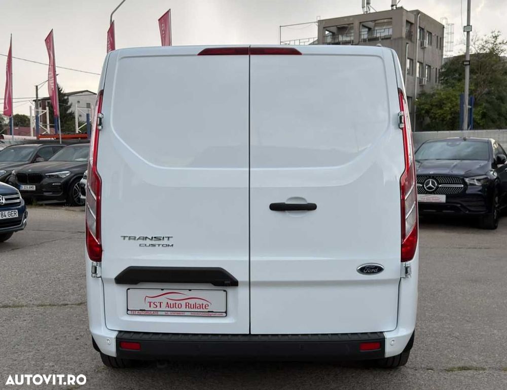 Ford TRANSIT CUSTOM L2H1 - 8