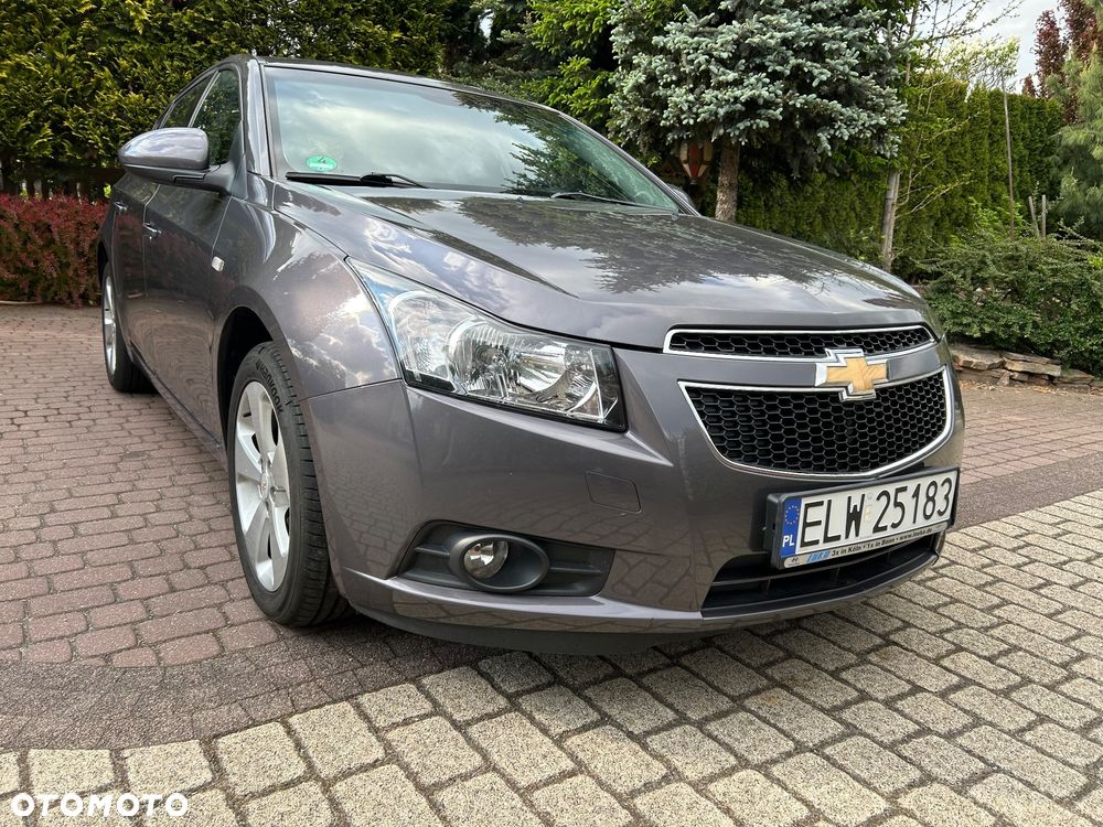 Chevrolet Cruze 1.8 LTZ - 32