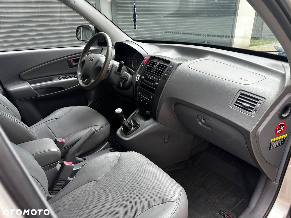 Hyundai Tucson - 8