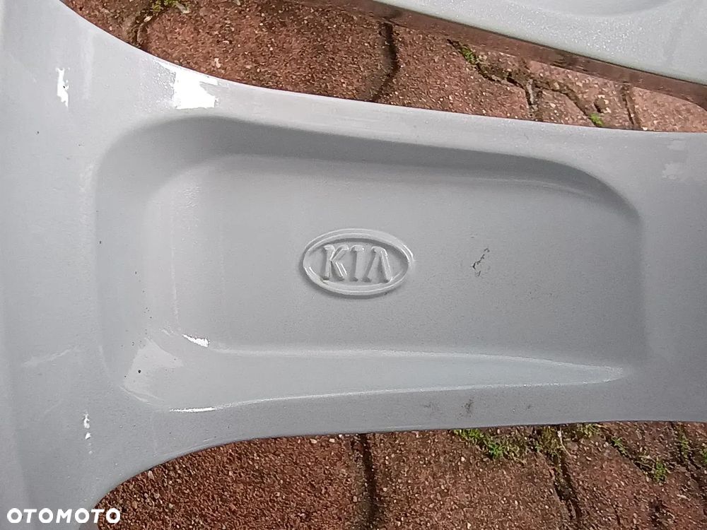 Alufelgi Kia Sportage 5 x 114,3 lato 225/60/17 czujniki - 19