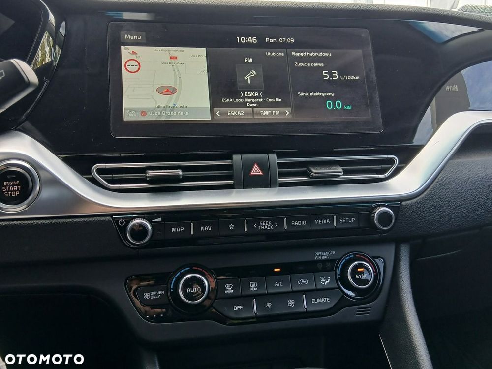Kia Niro 1.6 GDI Hybrid Business Line - 24