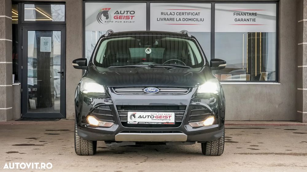 Ford Kuga - 3