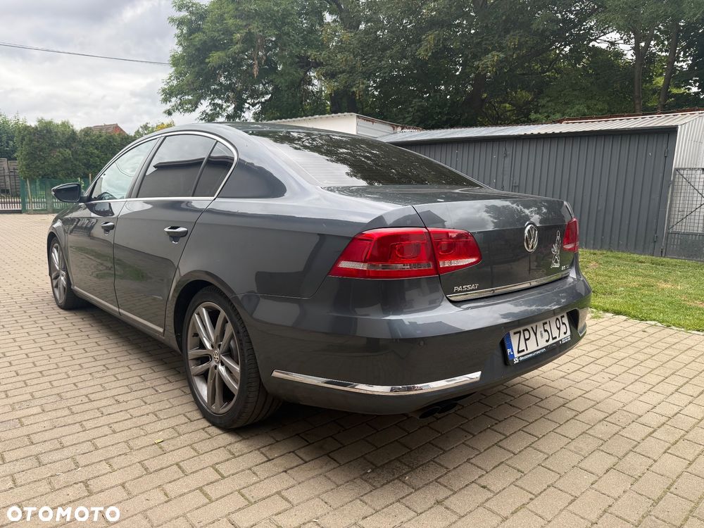 Volkswagen Passat 2.0 TDI Comfortline - 6