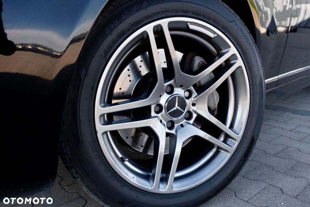 Mercedes-Benz CL 500 7G-TRONIC - 17