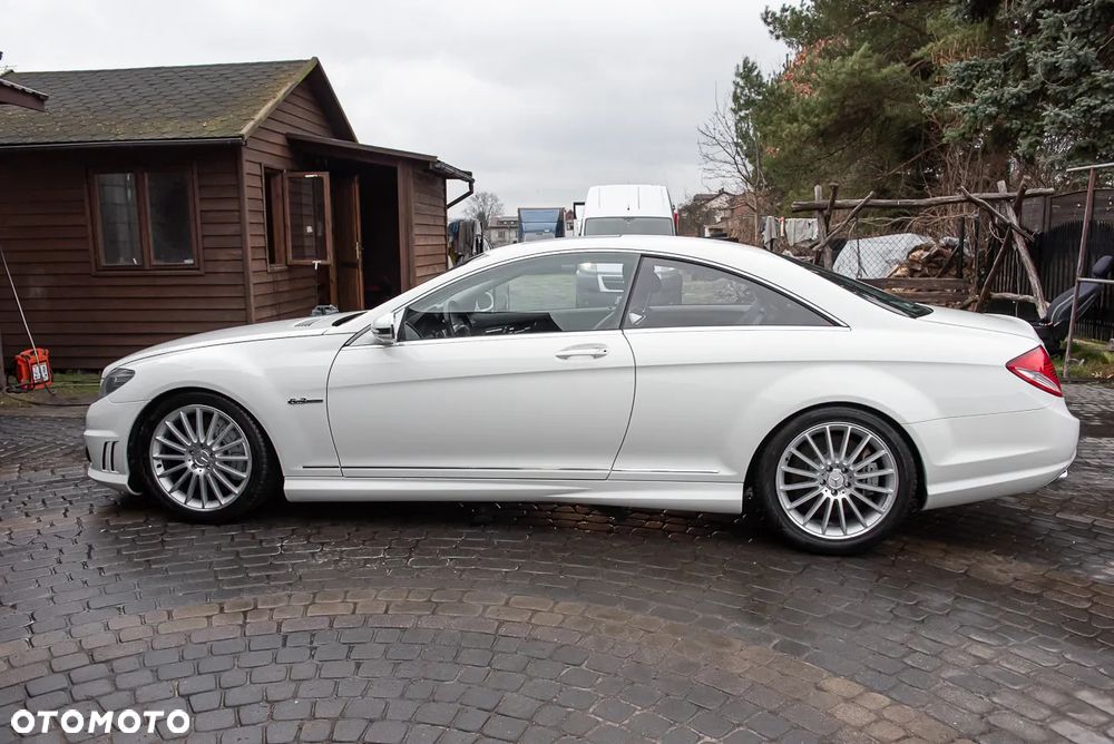 Mercedes-Benz CL 63 AMG 7G-TRONIC - 22
