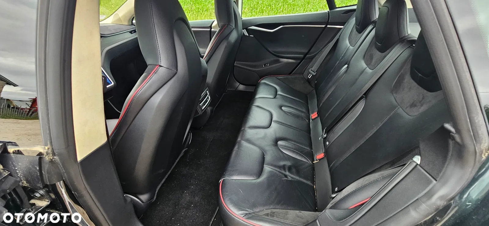 Tesla Model S 85 - 15