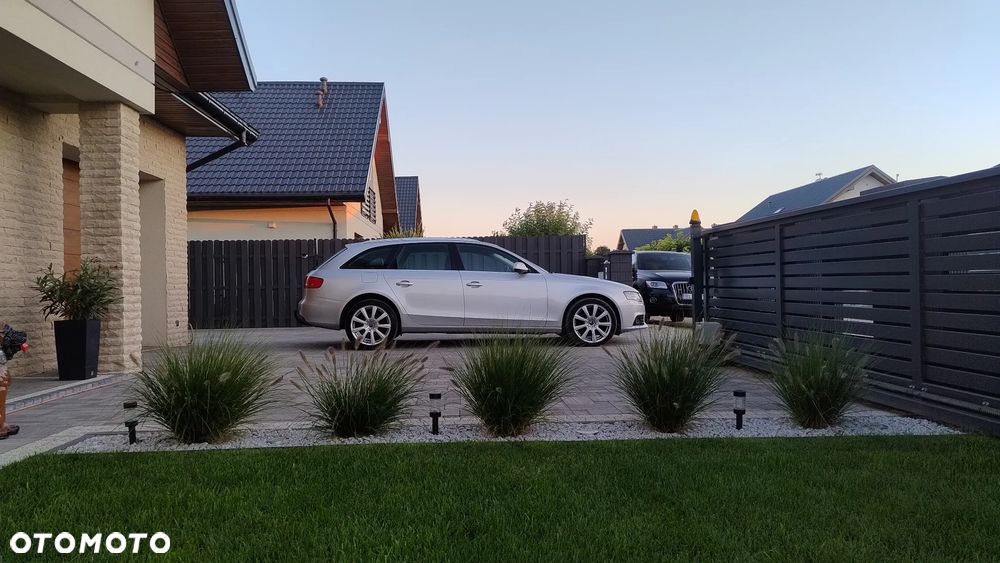 Audi A4 Avant 2.0 TDI DPF multitronic Ambiente - 10