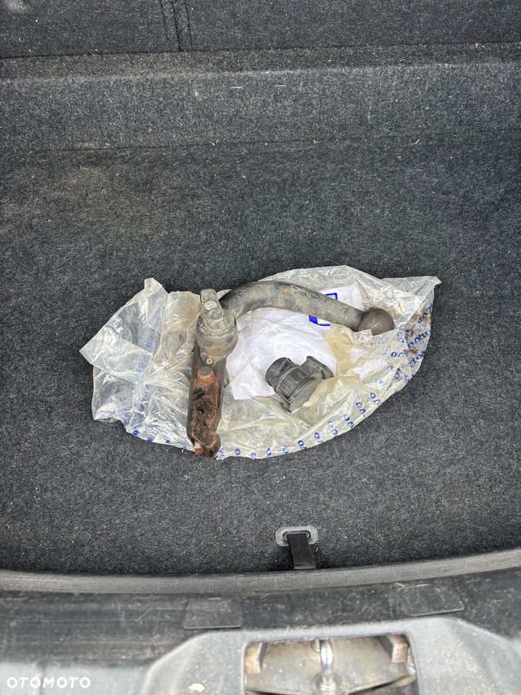 Volvo V40 D2 Drive-E R-Design Kinetic - 15