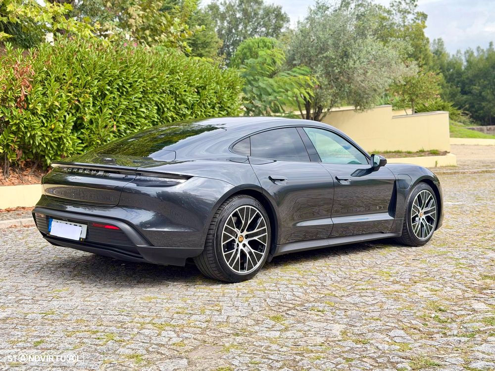 Porsche Taycan Standard - 15