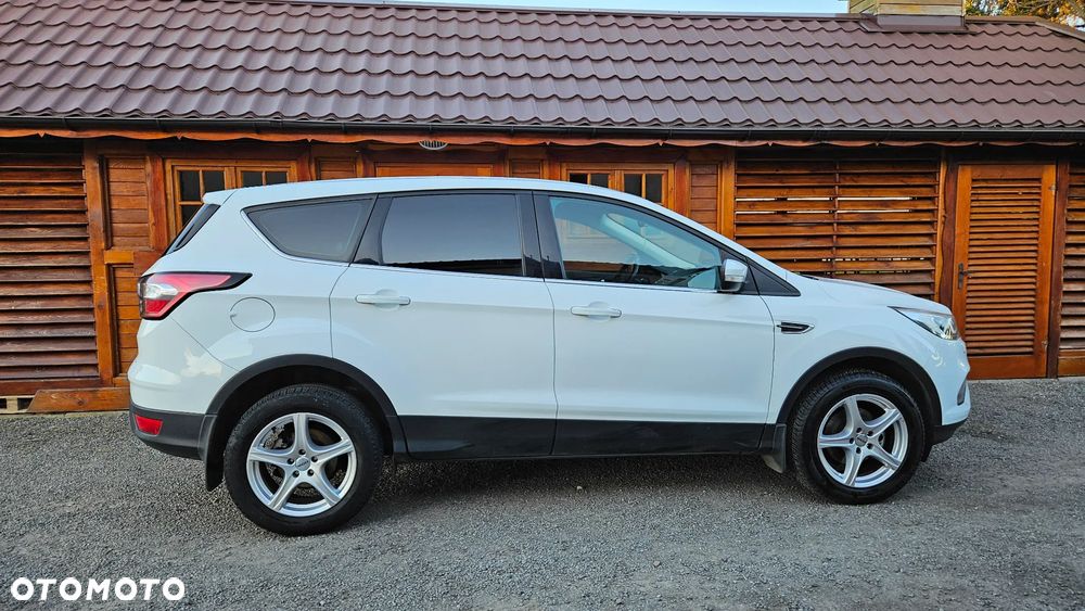 Ford Kuga 1.5 EcoBoost FWD Edition ASS GPF - 2