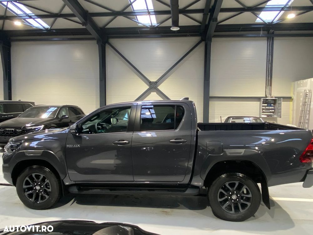 Toyota Hilux 2.8D 204CP 4x4 Double Cab AT MHEV Invincible - 7