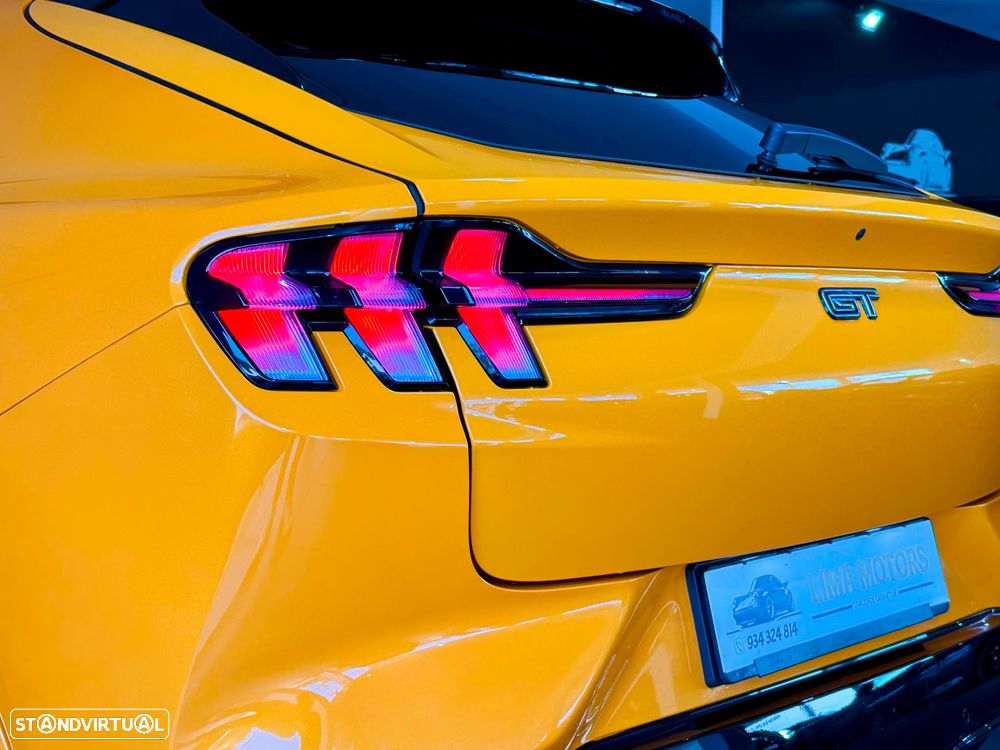 Ford Mustang Mach-E GT AWD - 8