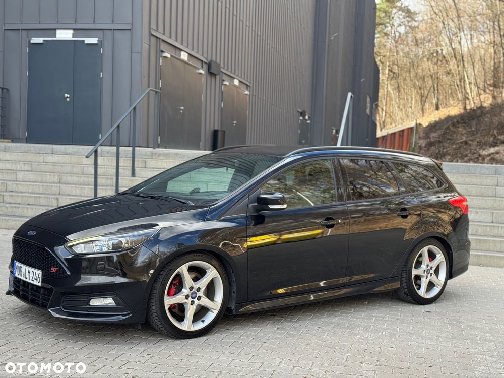 Ford Focus 2.0 TDCi ST-2 - 5