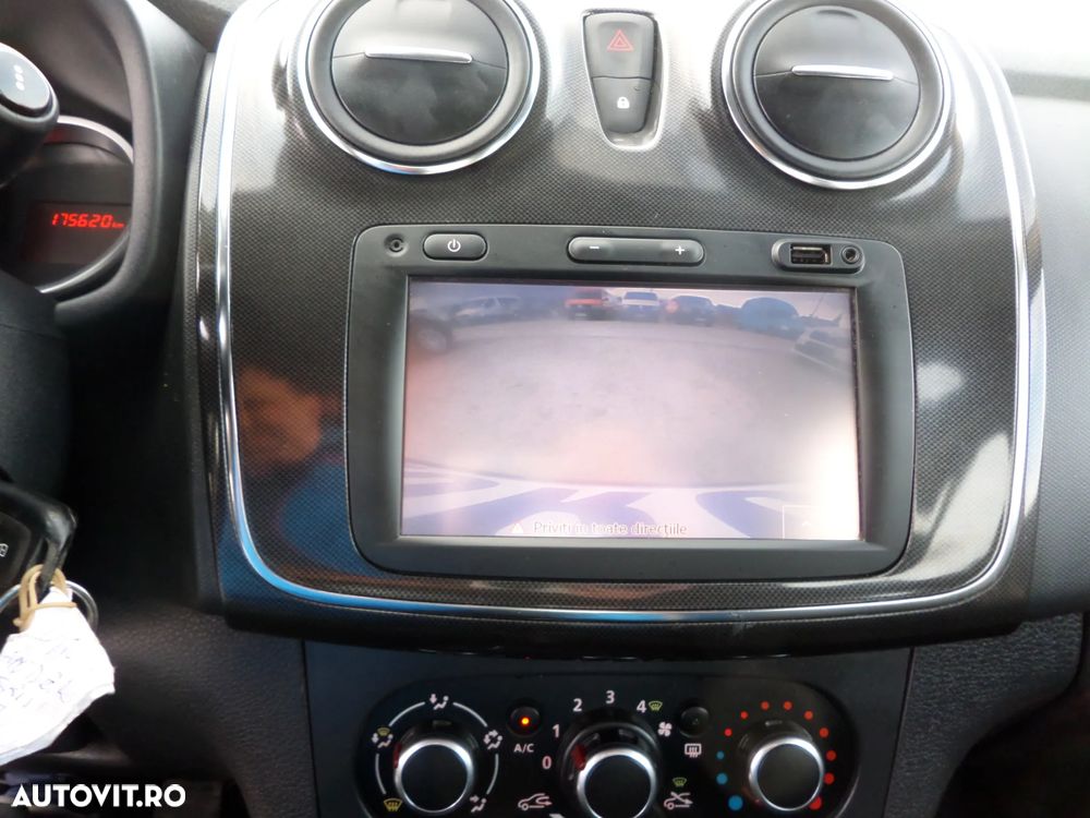 Dacia Logan 0.9 TCe Laureate - 33