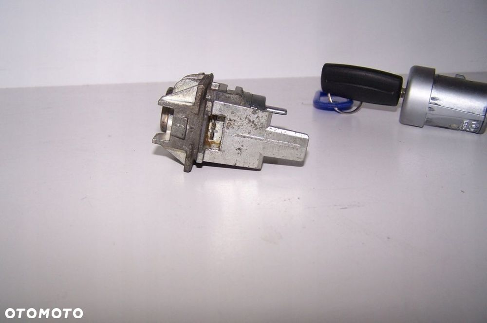 Ford Focus MK3 C max MK2 wkładka zamka stacyjka - 4