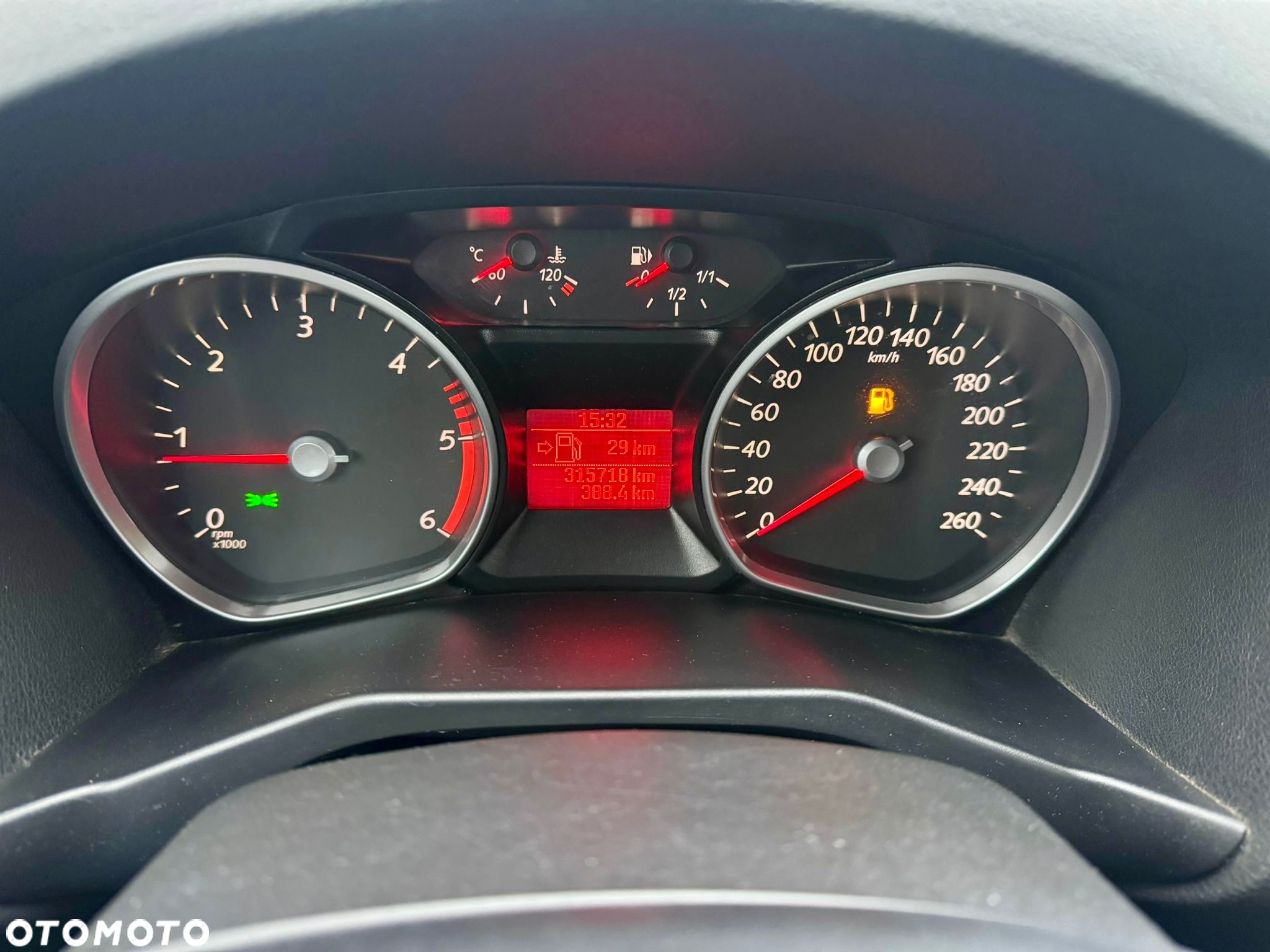 Ford Mondeo 2.0 TDCi Ambiente - 8