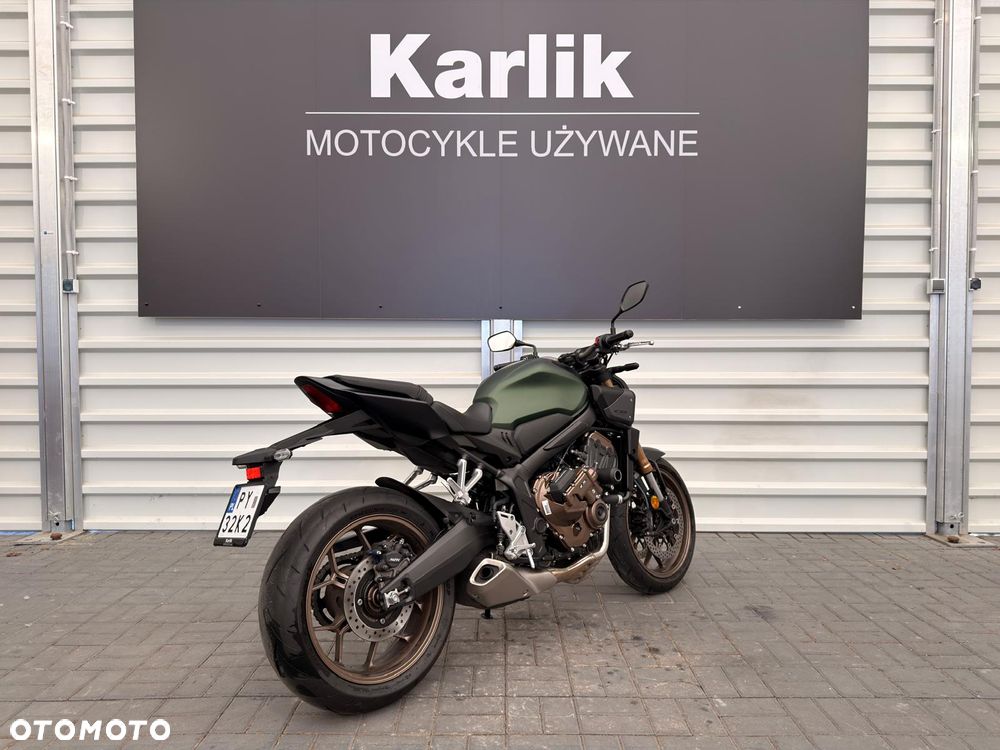 Honda CB - 3