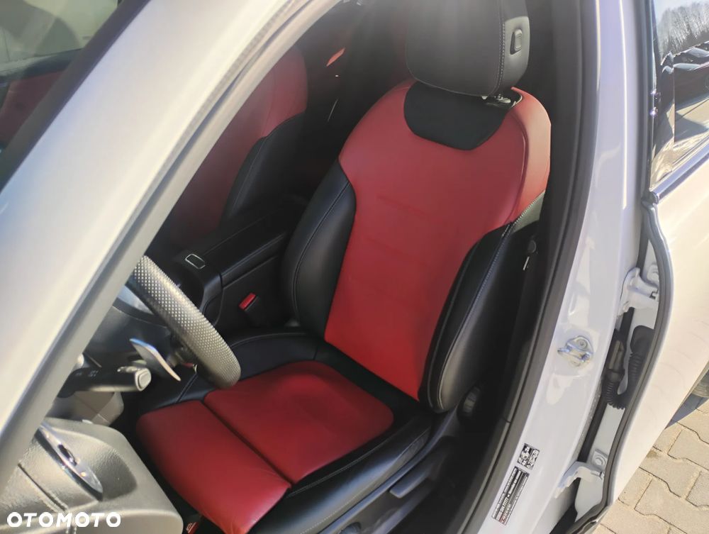 Mercedes-Benz GLB AMG 35 4-Matic - 10