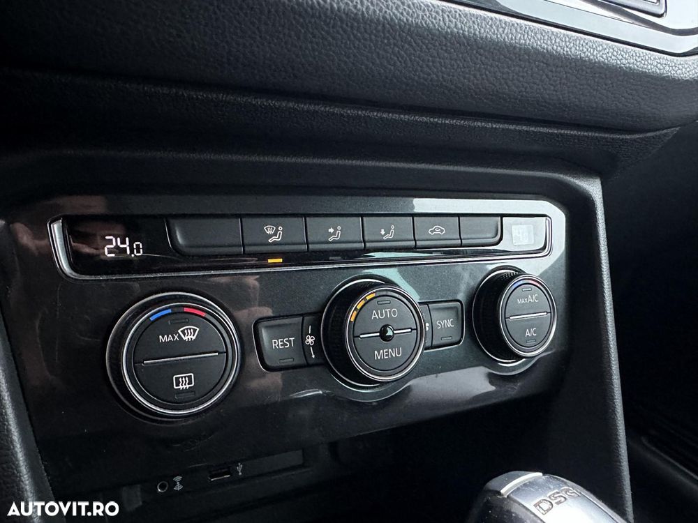 Volkswagen Tiguan - 19