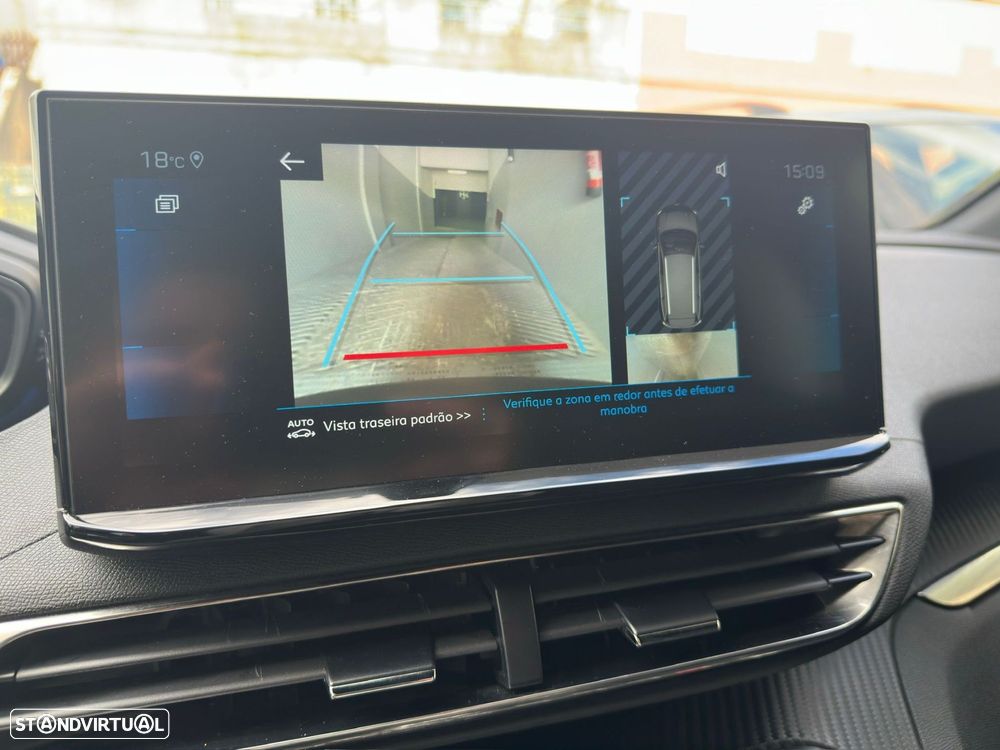 Peugeot 5008 1.2 PureTech Allure EAT8 - 21