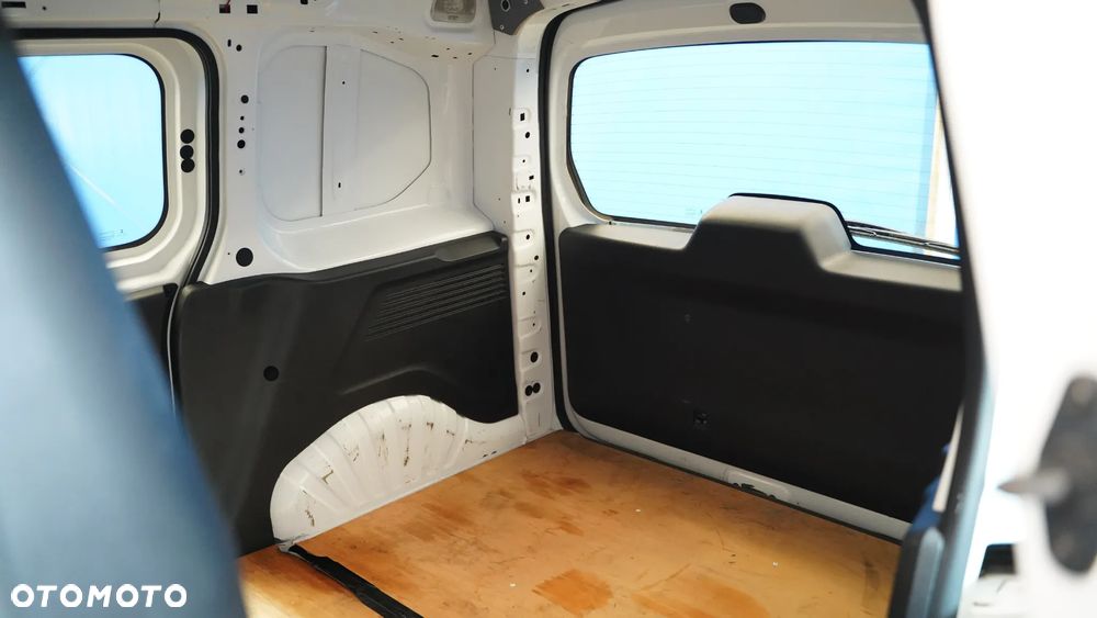 Citroën BERLINGO - 25