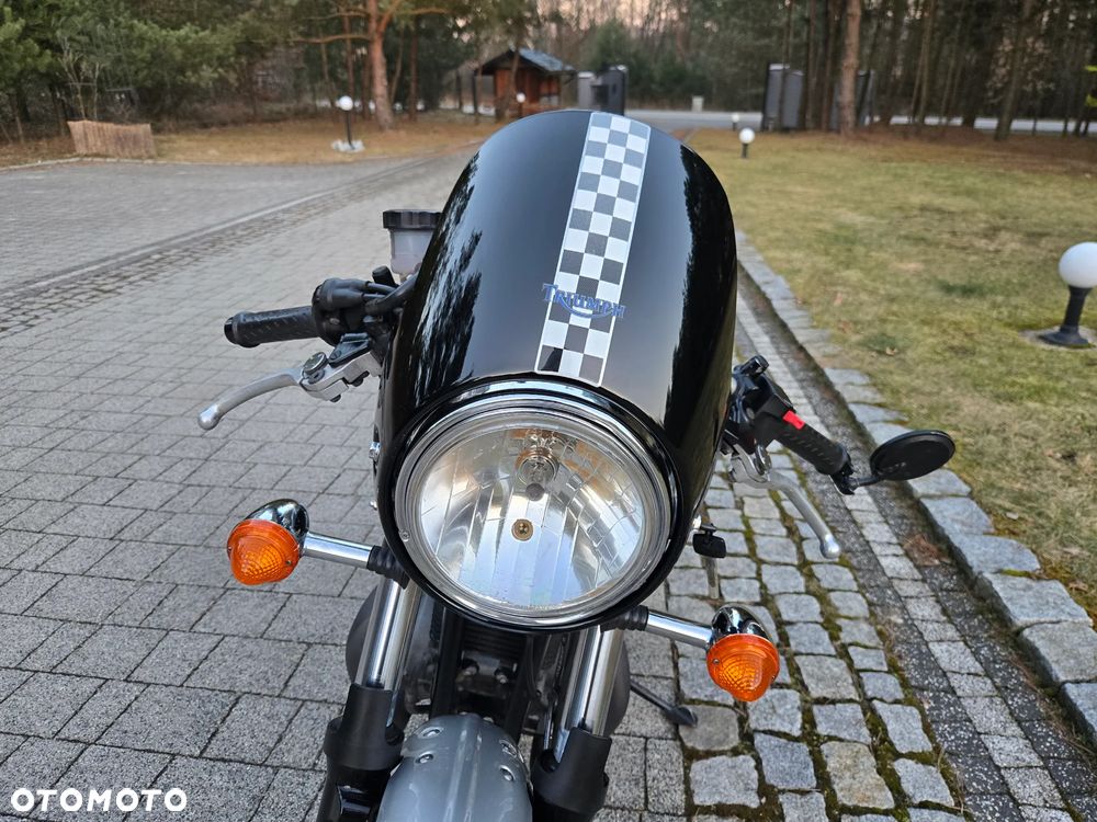 Triumph Thruxton - 31