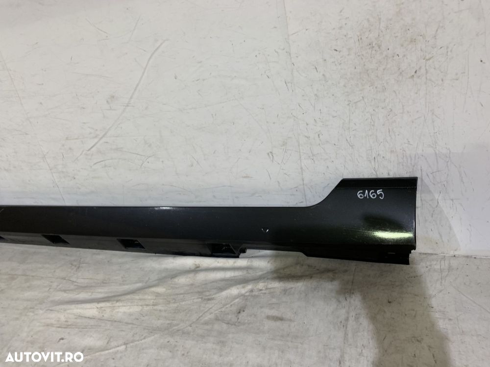 Prag stanga VW Passat B8, 2015, 2016, 2017, 2018, 2019, cod origine OE 3G0853857F. - 2