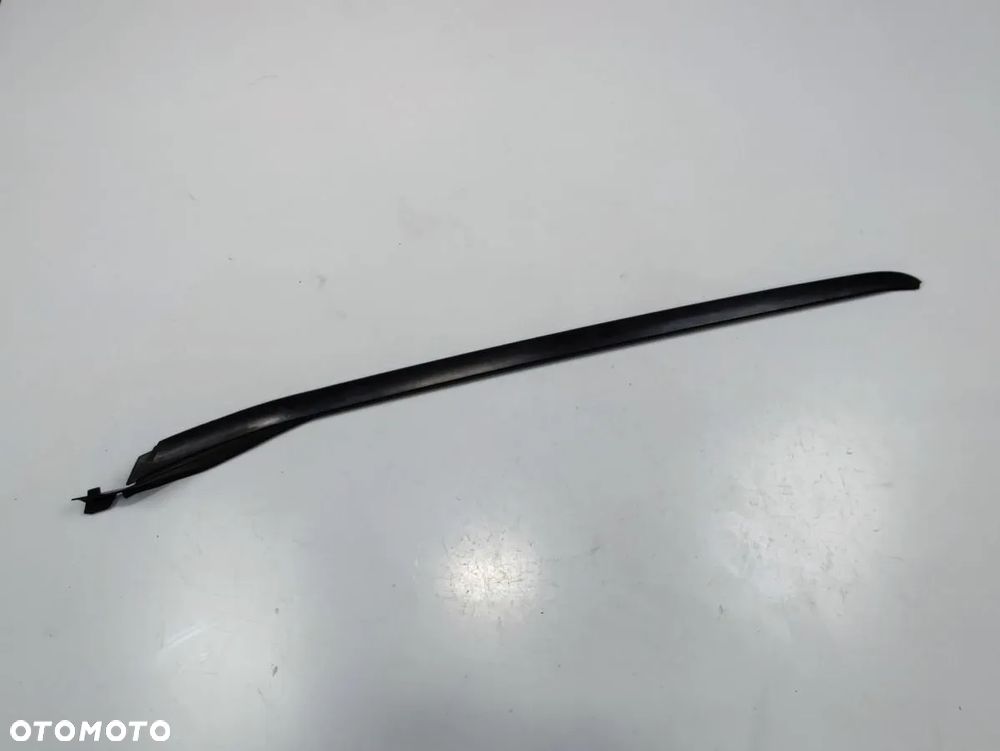 LEXUS RX 15-19r Listwa Przedniej Szyby Prawa Lewa - 1