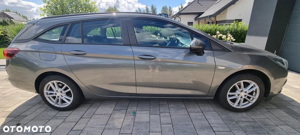 Opel Astra 1.6 D Start/Stop Innovation - 2