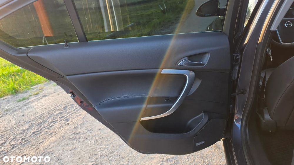 Opel Insignia 2.0 T Sport 4x4 - 15