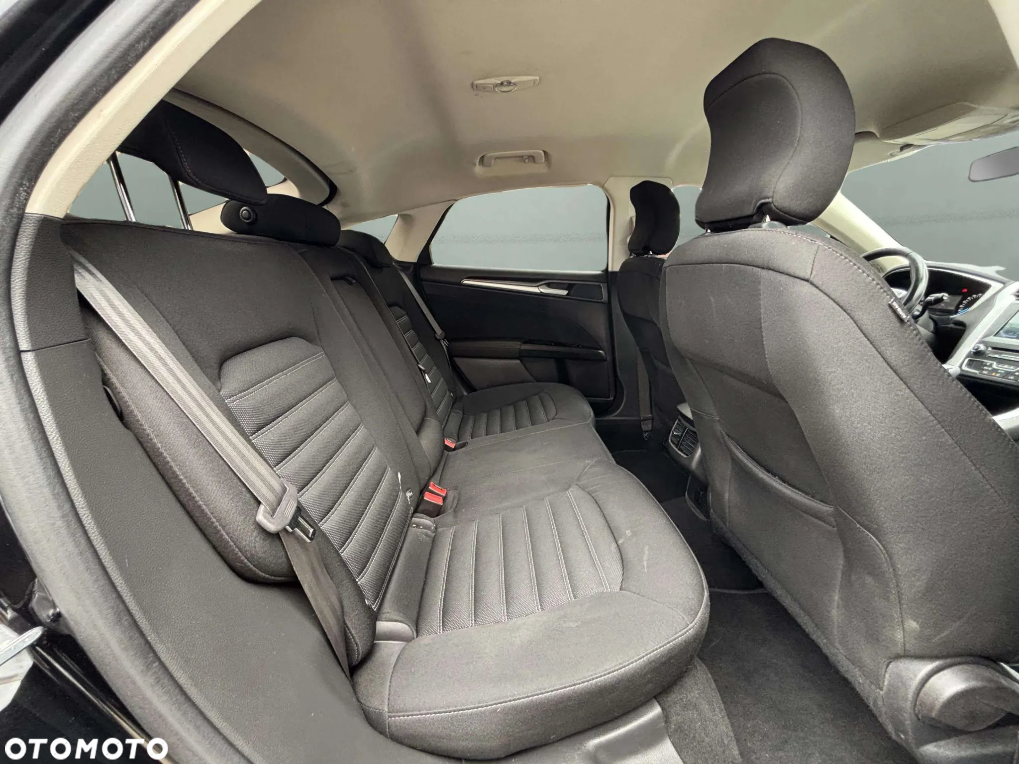 Ford Mondeo 2.0 TDCi Titanium - 14