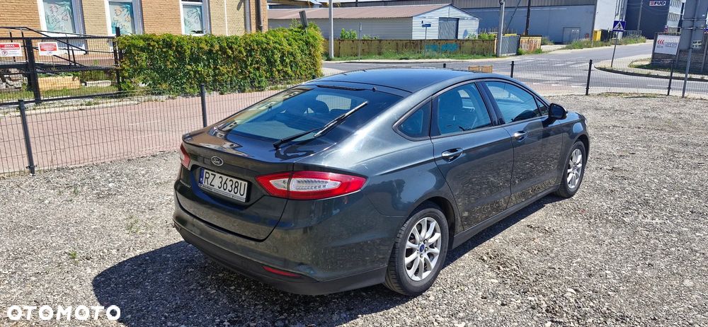 Ford Mondeo 1.5 EcoBoost Titanium - 3