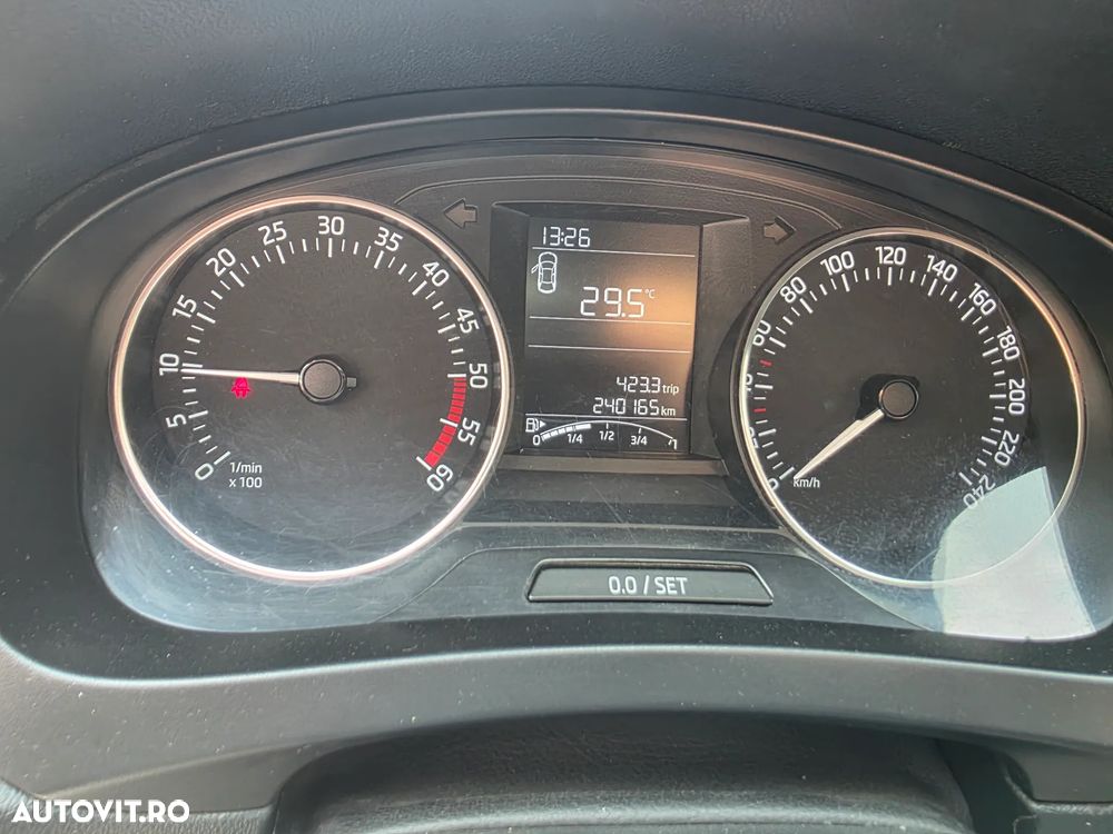 Skoda RAPID 1.4 TDI Active - 8