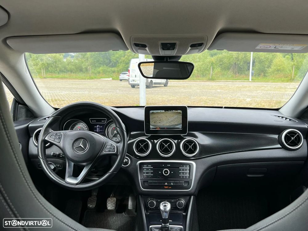 Mercedes-Benz CLA 180 d BlueEFFICIENCY Edition - 10