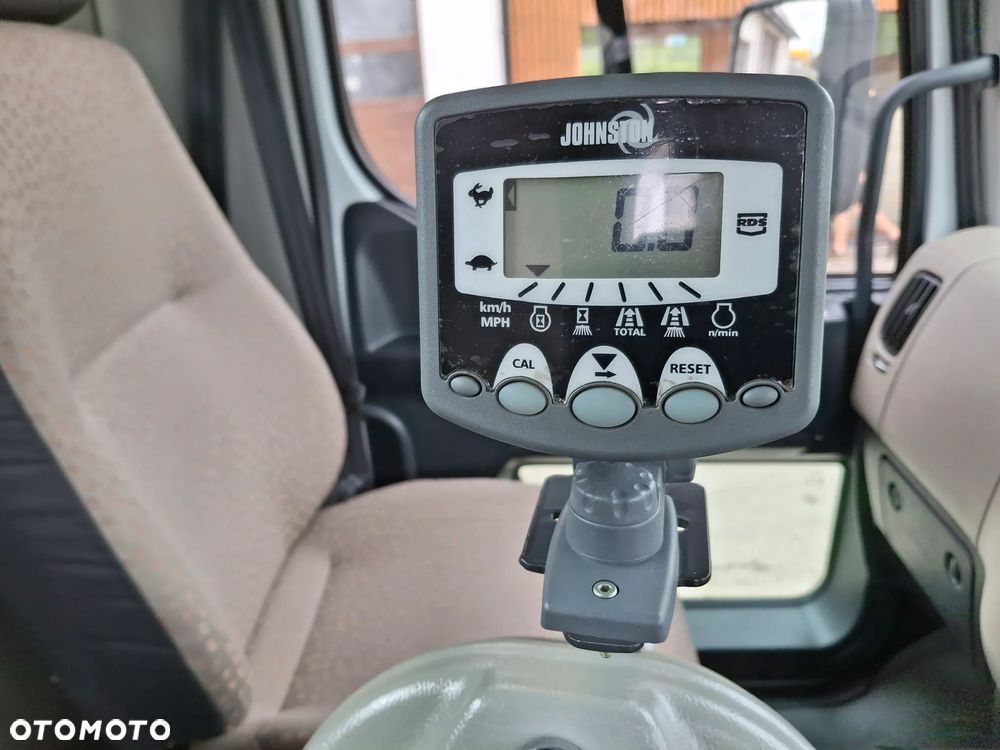 Renault Midlum 220 Zamiatarka Johnston VS500 Szczotki L/R Obie Strony Napęd Hydrostatyczny 2012r - 22